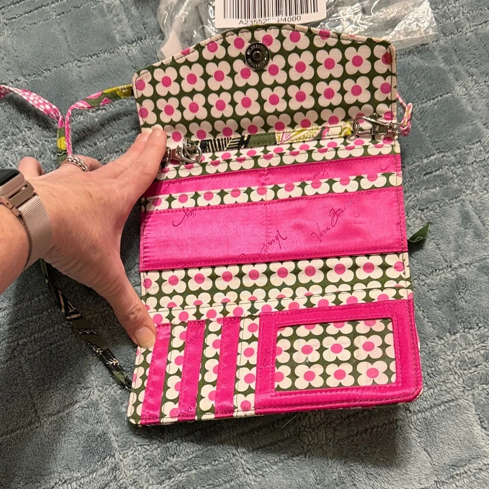 Vera Bradley Green and Pink Floral Crossbody Bag - Picture 2 of 4